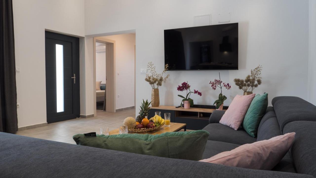 Luksuzna Kuca Za Odmor "Villa Romantica" 克拉列维察 外观 照片