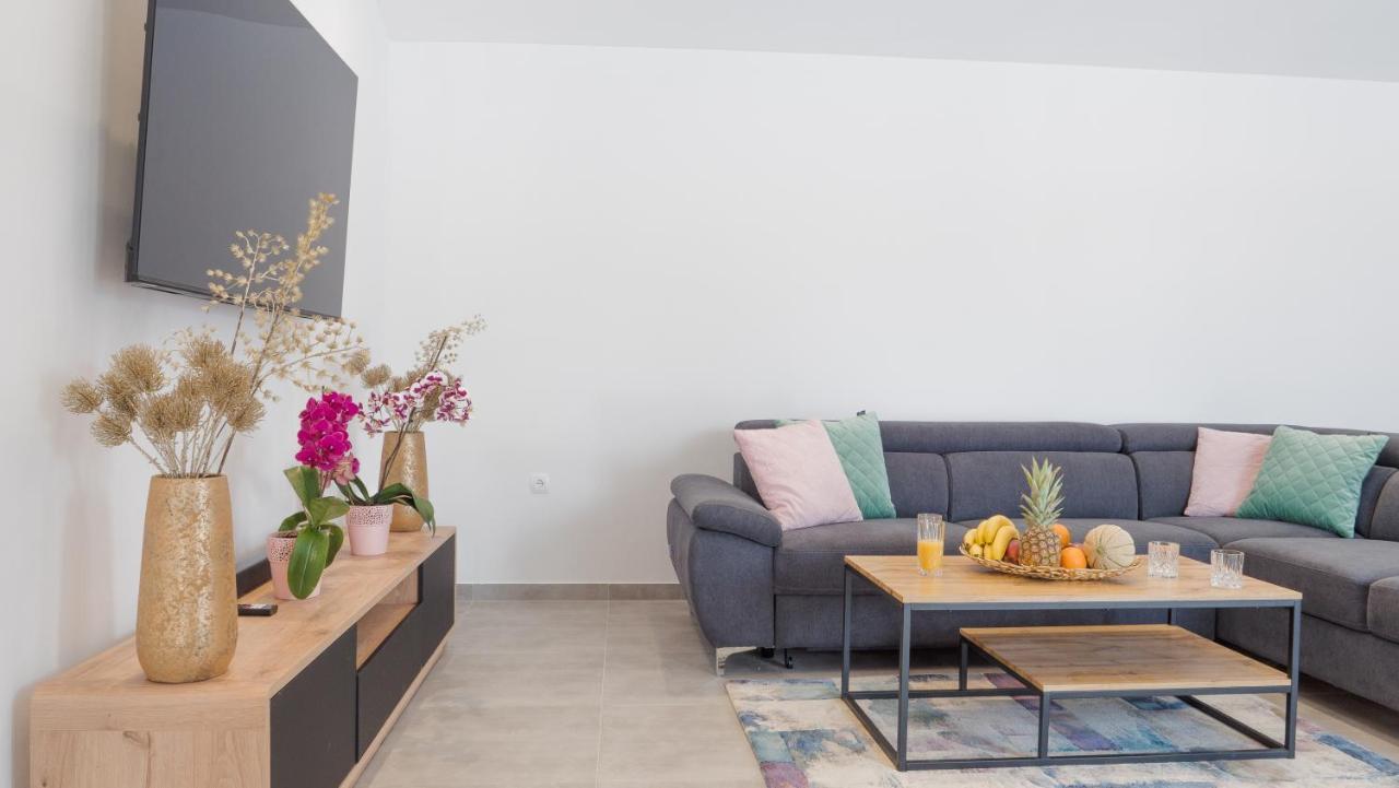 Luksuzna Kuca Za Odmor "Villa Romantica" 克拉列维察 外观 照片